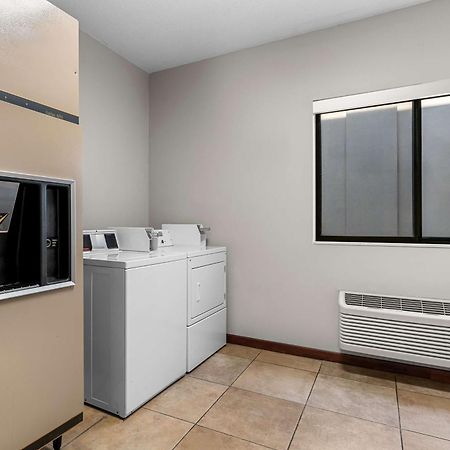 Best Western University Inn Urbana Bagian luar foto