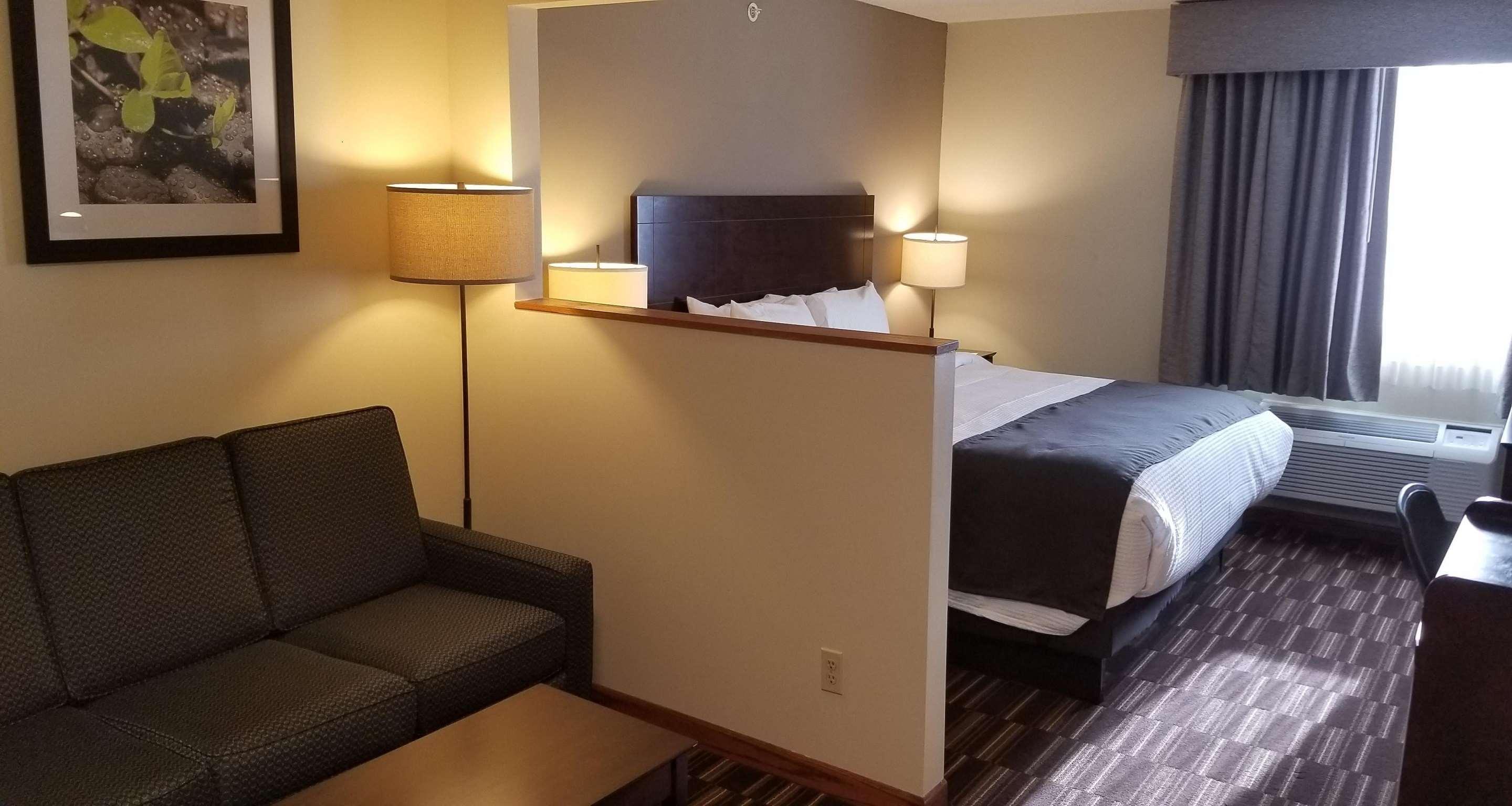 Best Western University Inn Urbana Bagian luar foto