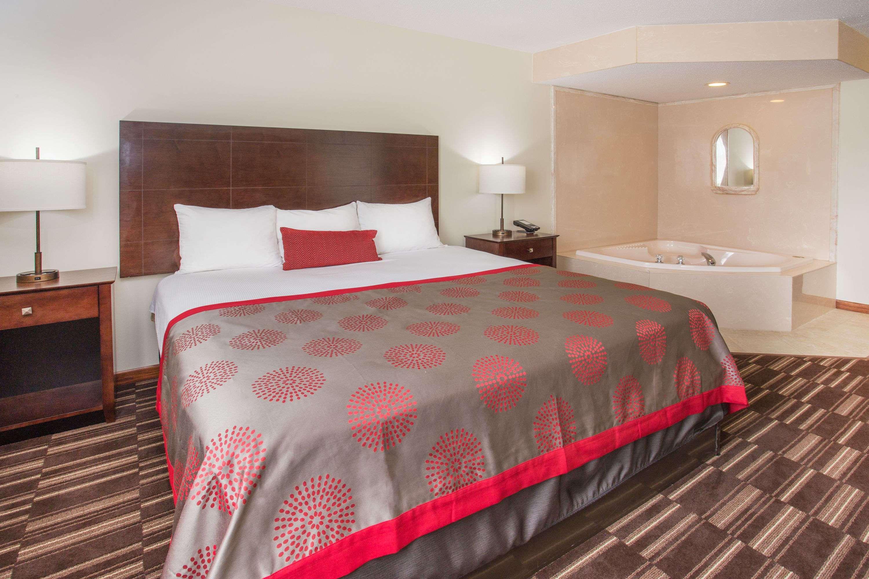 Best Western University Inn Urbana Bagian luar foto