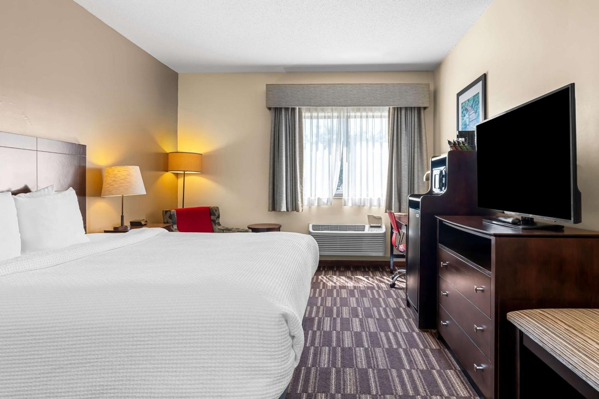 Best Western University Inn Urbana Bagian luar foto