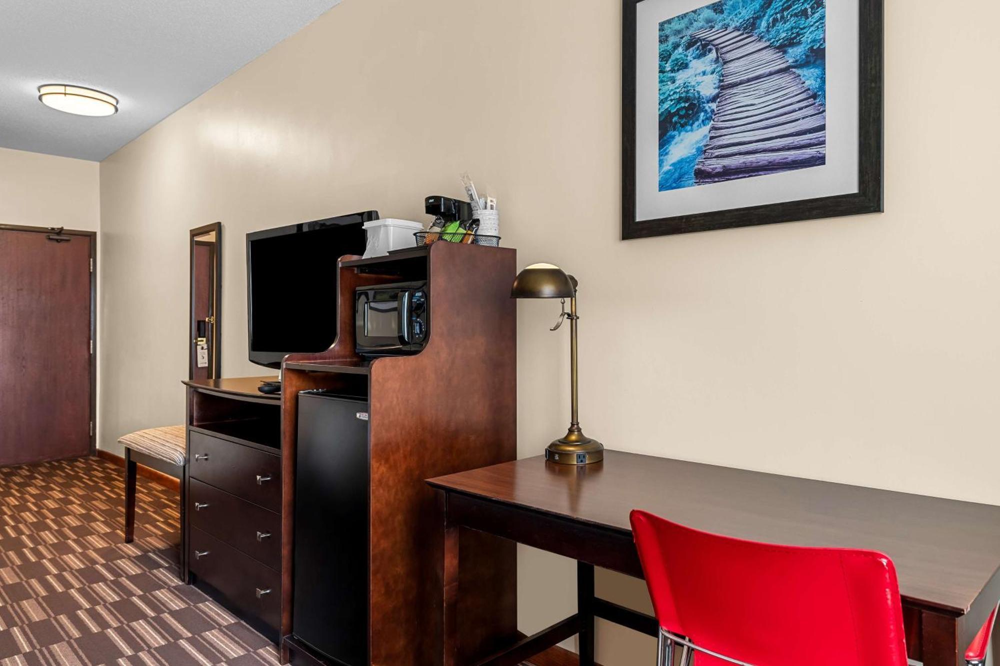 Best Western University Inn Urbana Bagian luar foto