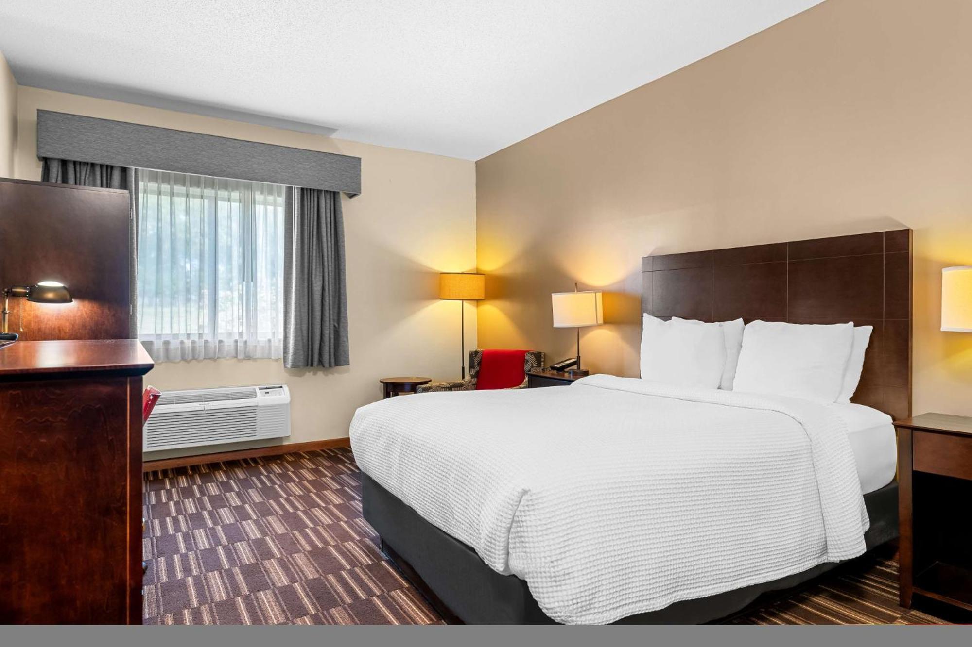 Best Western University Inn Urbana Bagian luar foto